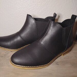 Rocket Dog Maylon 2 Black Chelsea Boots
